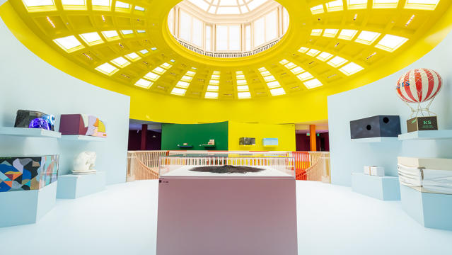 Louis Vuitton: Catwalk – Design Museum Shop