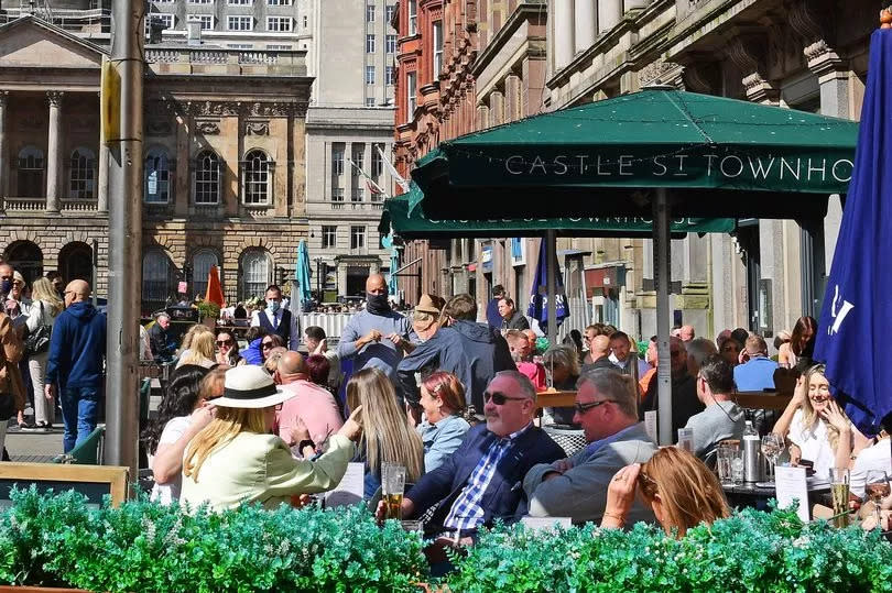 Spring sunshine and outdoor dining on Castle Street, Liverpool
