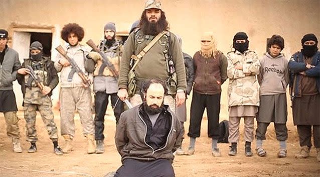 Sydney jihadists appear in Islamic State 'beheading' video