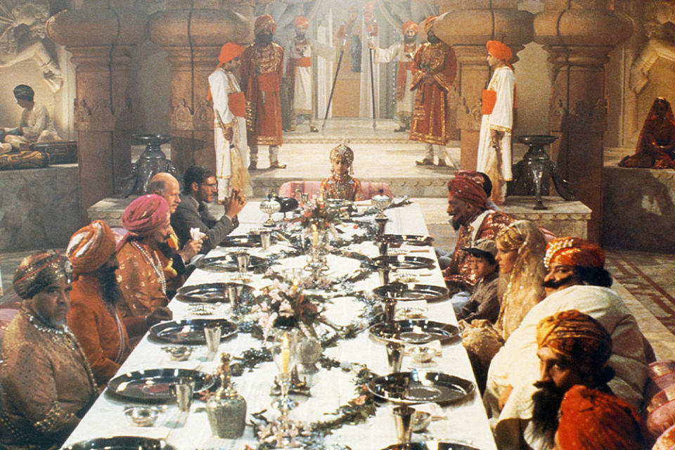 Maharaja's banquet, Raj Singh (ctr) Harrison Ford (left) in 'Indiana Jones and the Temple of Doom'