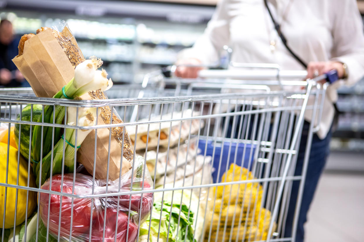 supermarket Full shopping cart