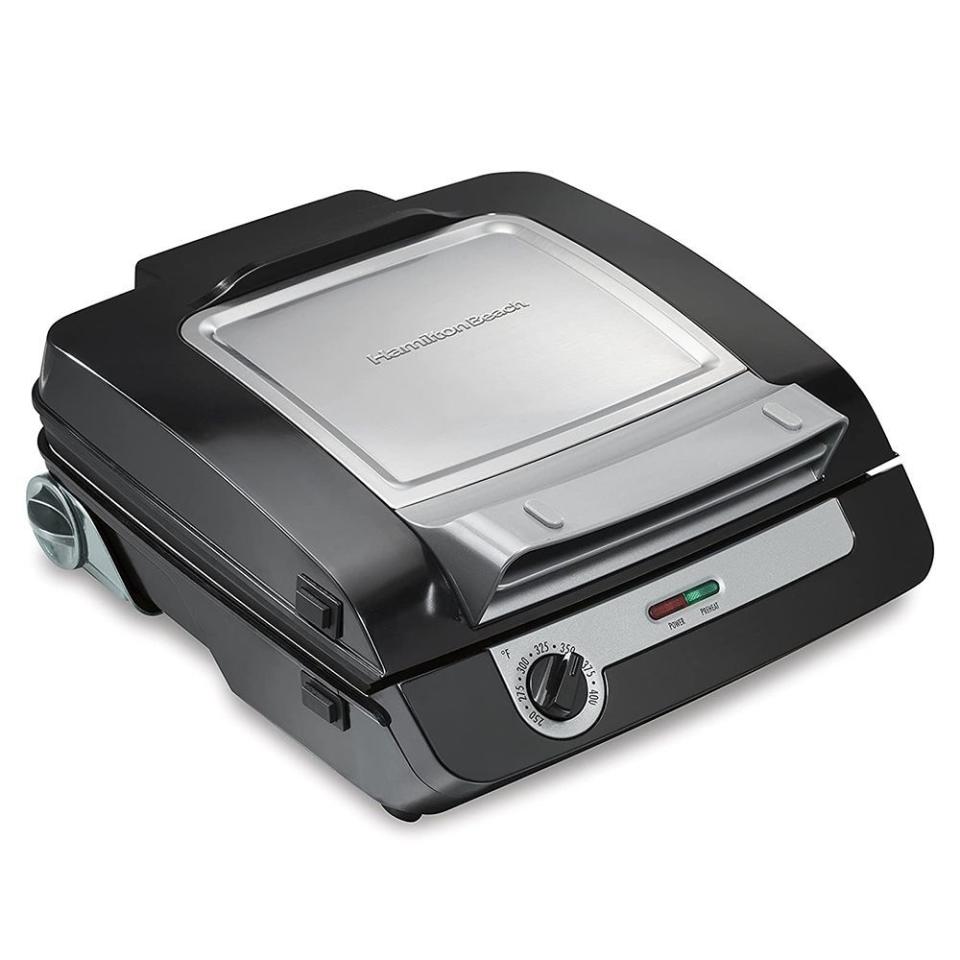 2) Hamilton Beach 3-in-1 Grill and Griddle Combo