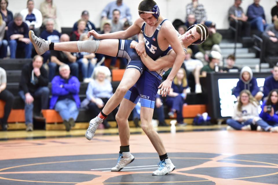 Richmond's Connor Bergeon (right) wrestles Yale's Johnathan Hoskins during a match last season.