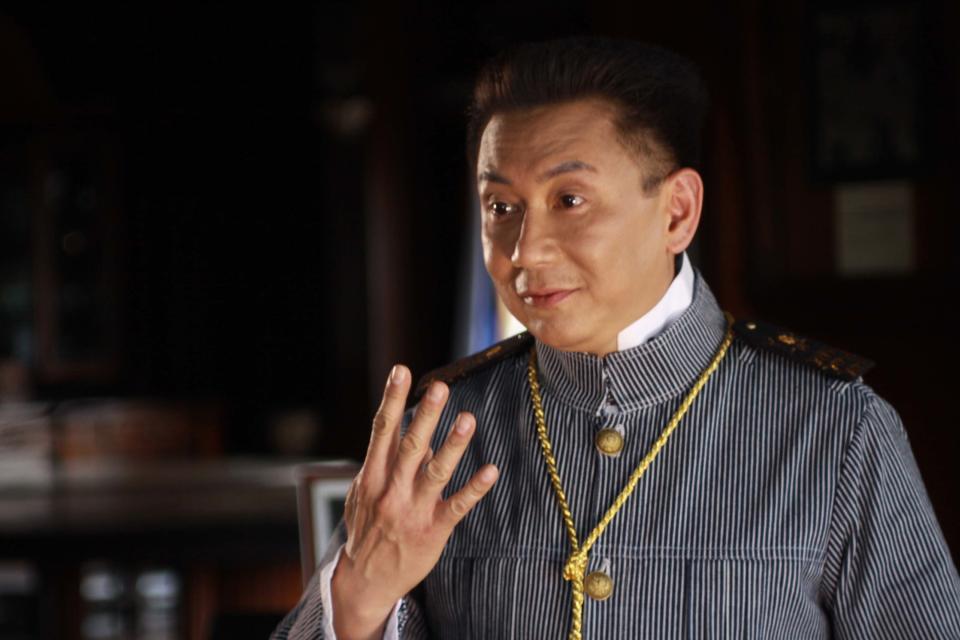 Laguna Governor E.R. Ejercito plays President Emilio Aguinaldo in the biopic "El Presidente"