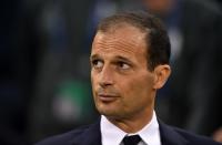 <p>Massimiliano Allegri. Più sfortunato, forse, che meritevole di un 3 in pagella. Si sarebbe meritato, lui, la Juventus e la dirigenza tutta questa Coppa. Non è stato così. </p>