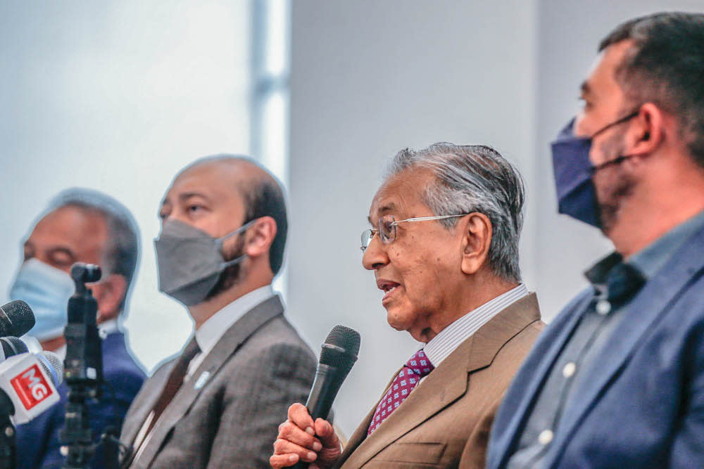 Parti Pejuang Tanahair chairman Tun Dr Mahathir Mohamad speaks to reporters during a press conference at Yayasan Al Bukhary Kuala Lumpur, October 25, 2021. ― Picture by Hari Anggara