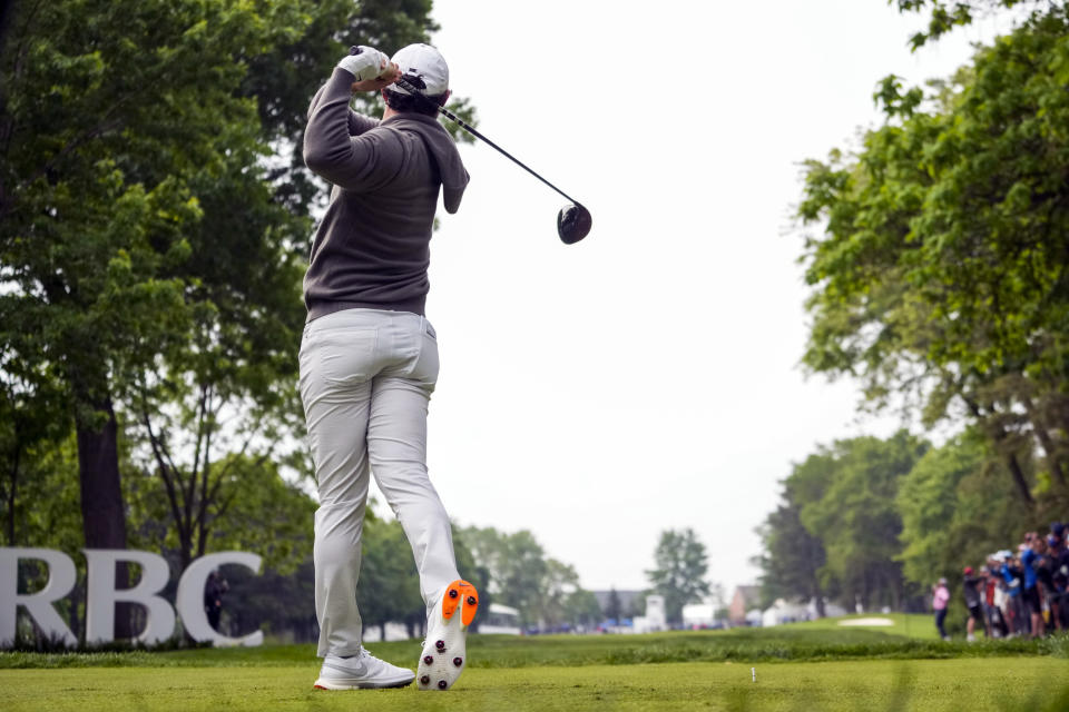 Rory McIlroy tees off on the 16th hole during the first round of the Canadian Open in Toronto on Thursday, June 8, 2023.(Andrew Lahodynskyj/The Canadian Press via AP)