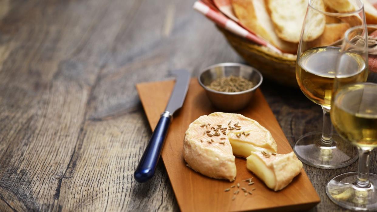 munster cheese with cumin seeds