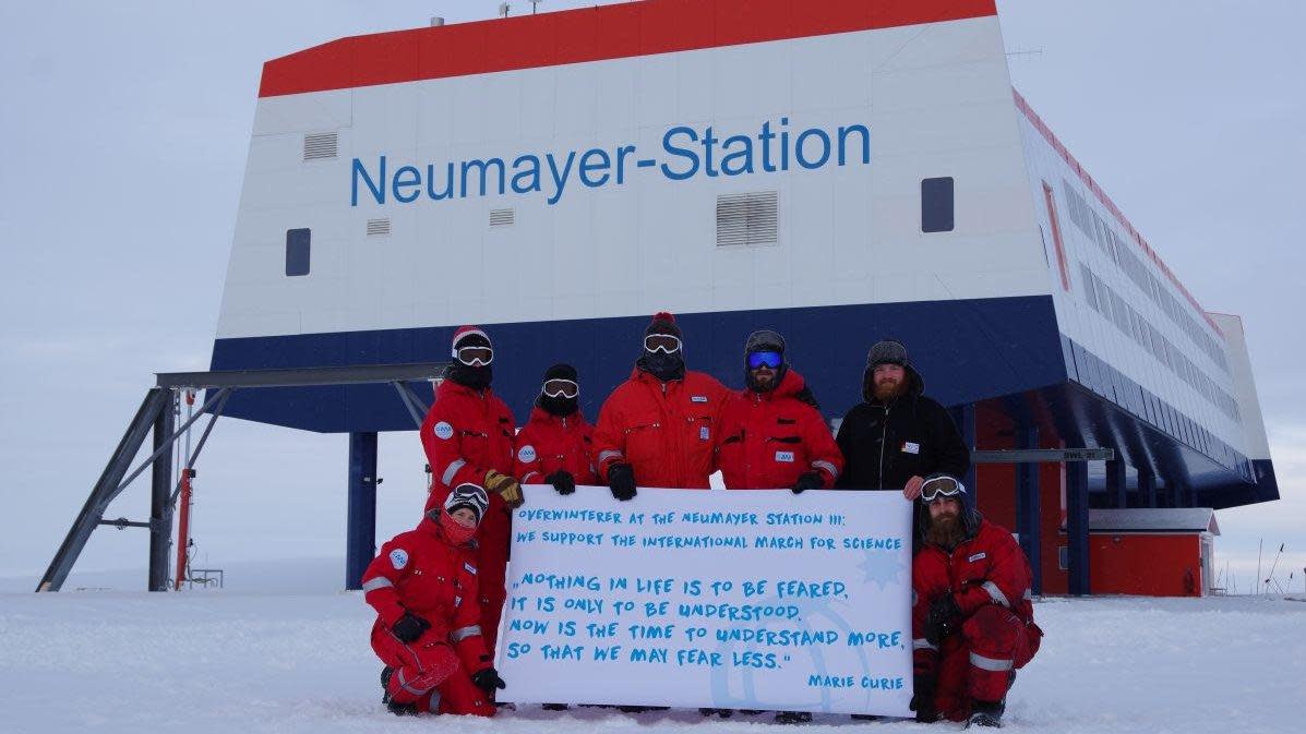 Scientists stood outside in the tundra to lend their support to the huge protests taking place across the globe: AWI Medien