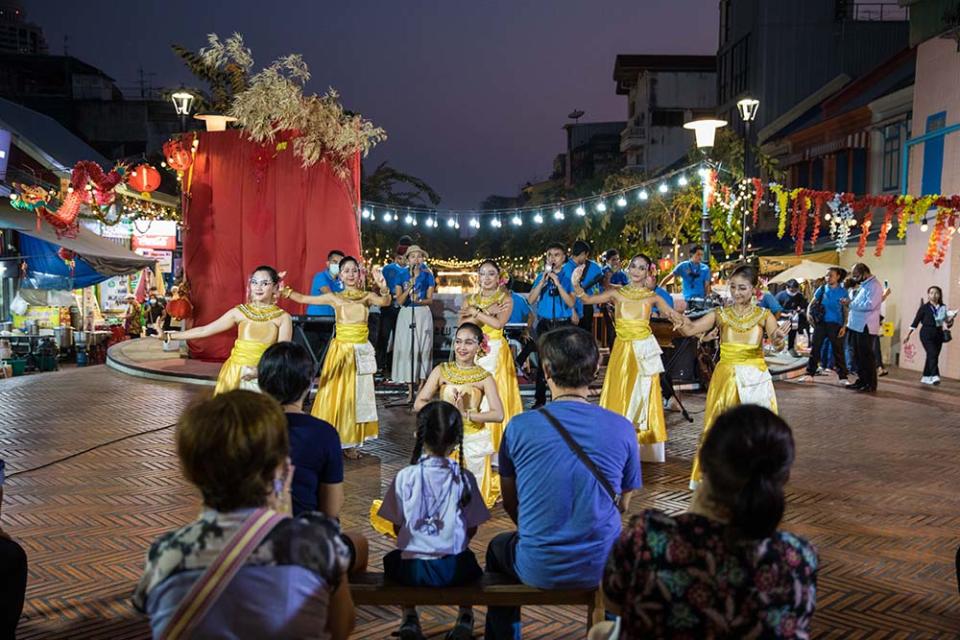 翁昂運河步行街（Photo by Zhang Keren/Xinhua, Image Source : Getty Editorial）