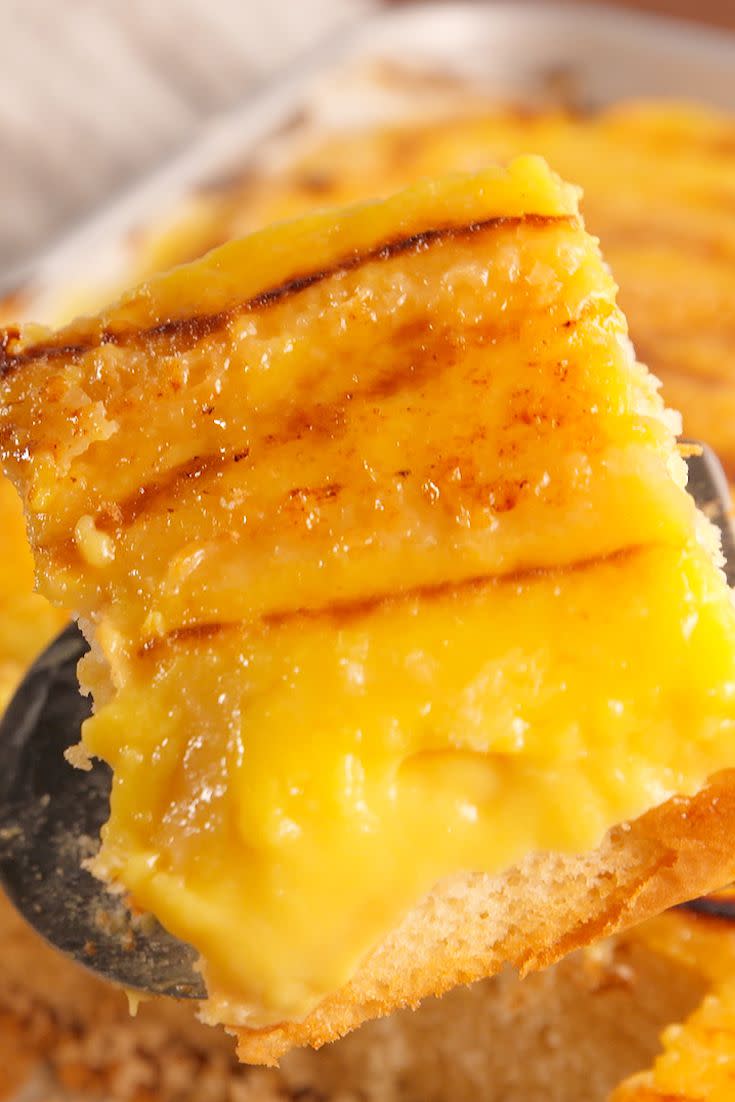 Crème Brûlée Cake