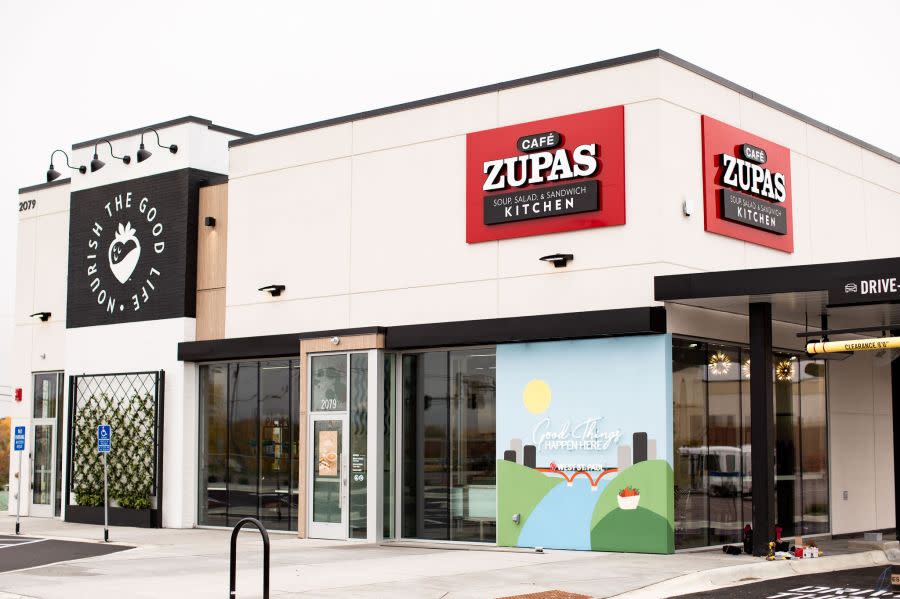 A Café Zupas location with a drive-thru and similar design to the New Albany location (Photo Courtesy/Savanna Bui Photography).