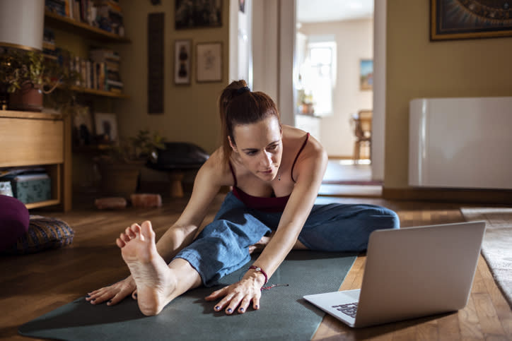 Consejos para realizar yoga en casa