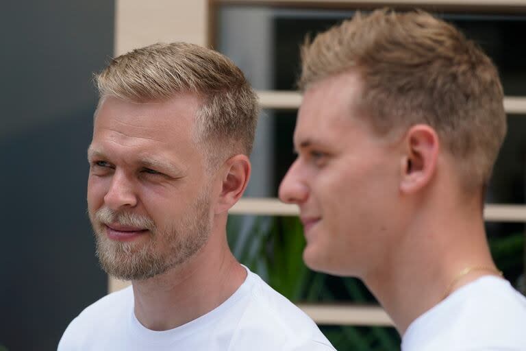 Magnussen y Schumacher compartieron Haas durante 23 grandes premios; el danés está en aprietos, y el alemán tiene la ilusión de manejar nuevamente un auto de Fórmula 1.