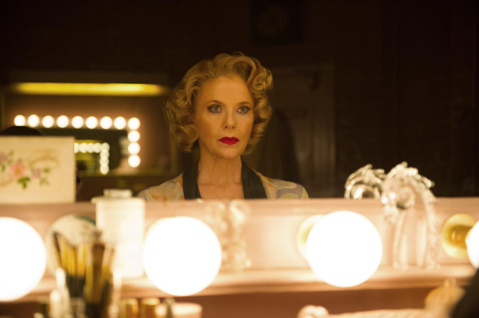 <p><strong>Why it’s great:</strong> If it were any other year, Annette Bening would be a surefire Oscar contender for her poignant portrayal of Gloria Grahame (the film noir legend who inspired Bening’s <em>Grifters</em> performance 17 years earlier) and Grahame’s romance with a young British thespian (Jamie Bell) prior to her death from breast cancer in 1981. Considering Bening is 0 for 4 at the Big Show, she might have even been favorited to win.<br><br><strong>Nomination it deserves:</strong> Best Actress <span>— </span>Annette Bening<br><br>(Photo: Sony Pictures Classics/Courtesy of Everett Collection) </p>