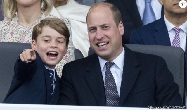 "Jamais un enfant royal n'y aurait été autorisé avant" : Le prince George privilégié par rapport à William, grande révélation - BestImage, AGENCE / BESTIMAGE