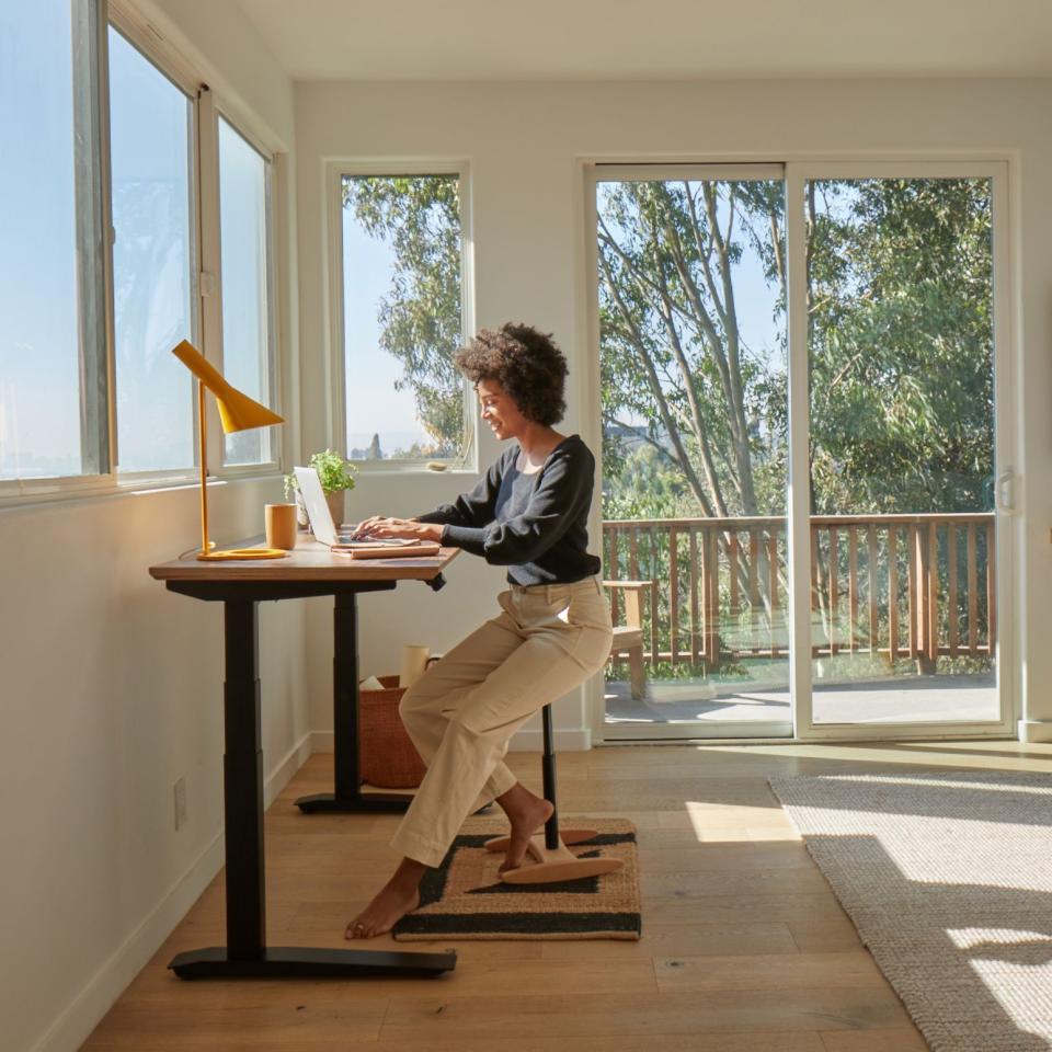 Floyd x Fully The Standing Desk