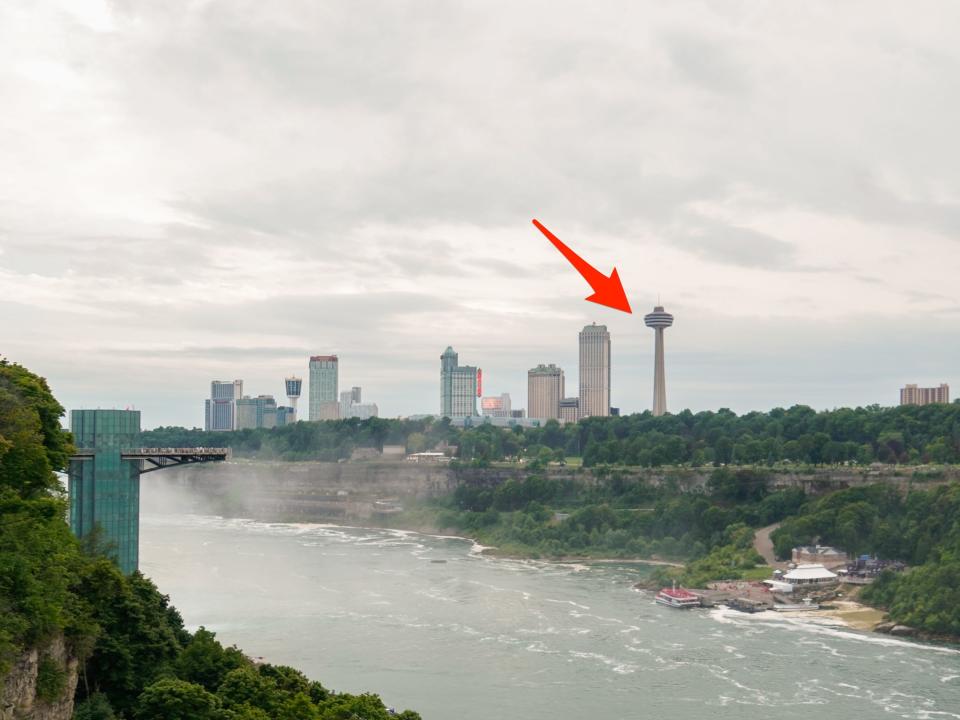 Arrow points to Skylon Tower