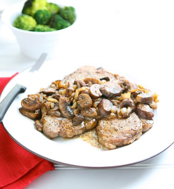 Steak with Mushrooms and Tequilla Sauce