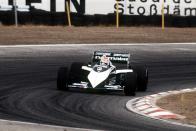 <p>Neben Senna kann sich auch Nelson Piquet als dreimaliger F1-Weltmeister feiern lassen: 1981, 1983 sowie 1987 gewann der Brasilianer den WM-Titel. </p>