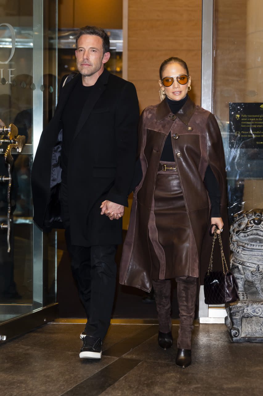 Jennifer Lopez 和 Ben Affleck 在紐約街頭。