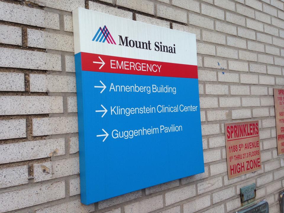 mount mt sinai hospital emergency room er sign ebola