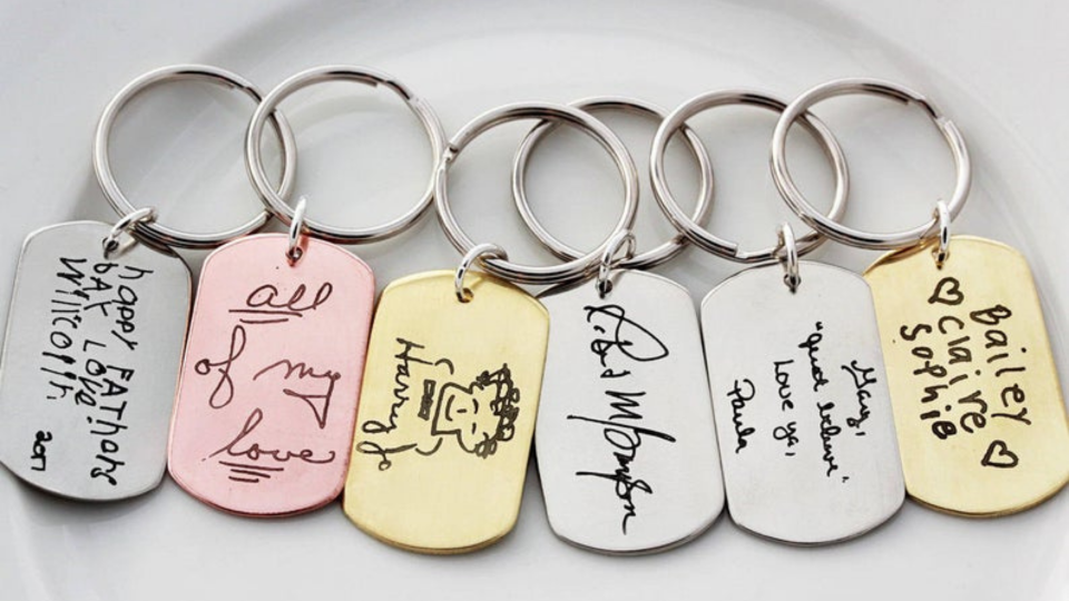Best personalized gifts: TomDesign Custom Keychain