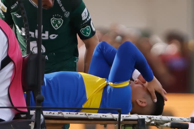 Marcos Rojo se rompió los ligamentos cruzados de su rodilla derecha en octubre de 2022, frente a Sarmiento.