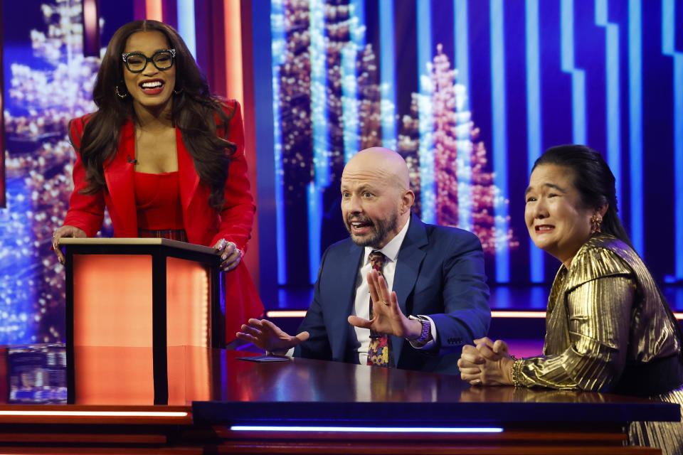 Keke Palmer hosting an episode of 'Password'