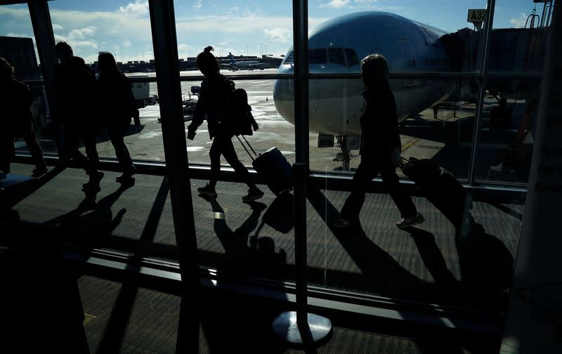 FILE PHOTO: Thanksgivng Holiday travel at Washington Dulles Airport in Virginia