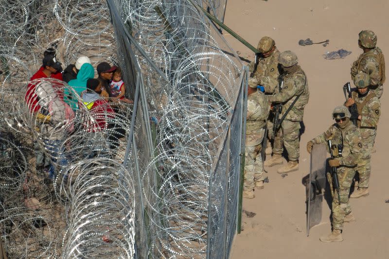 Army National Guard prevents migrants from entering United States