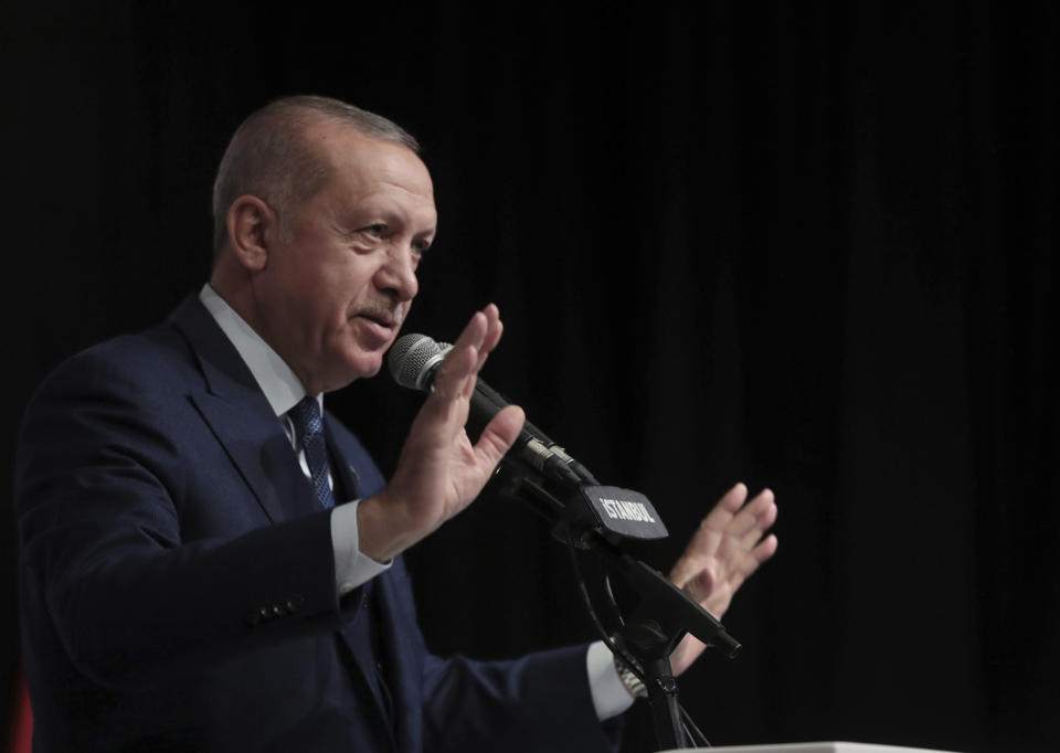Recep Tayyip Erdogan, Präsident der Türkei, fährt einen harten Kurs gegen die Anhänger von Fethullah Gülen. (Bild: Uncredited/Pool Presidential Press Service/AP/dpa)