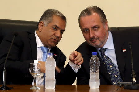 British Egyptologist Nicholas Reeves (R) listens to Antiquities Minister Mamdouh al-Damaty during a news conference in Cairo, Egypt, October 1, 2015. REUTERS/Amr Abdallah Dalsh