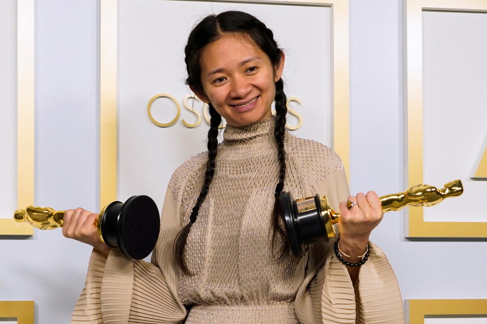 中國大陸導演趙婷以《游牧人生》（Nomadland），拿下奧斯卡最佳導演獎以及最佳影片殊榮，該片女主角法蘭西絲麥朵曼也奪下影后，共囊括3大獎。圖片來源：REUTERS。