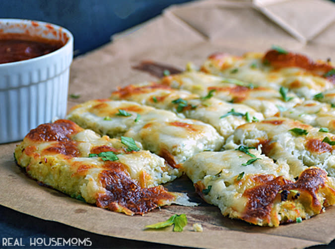 Low-Carb Cauliflower Breadsticks