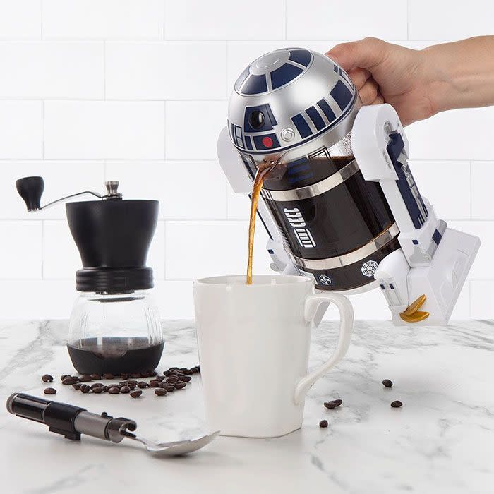 Cette cafetière R2-D2