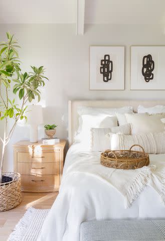 <p>Design <a href="https://willowstreetinteriors.com" data-component="link" data-source="inlineLink" data-type="externalLink" data-ordinal="1" rel="nofollow">Willow Street Interiors + Design</a> / Photo: Rachel Alyse Photography</p>