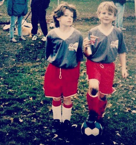 <p>Stephanie Allynne Instagram</p> Stephanie Allynne and a friend as kids.