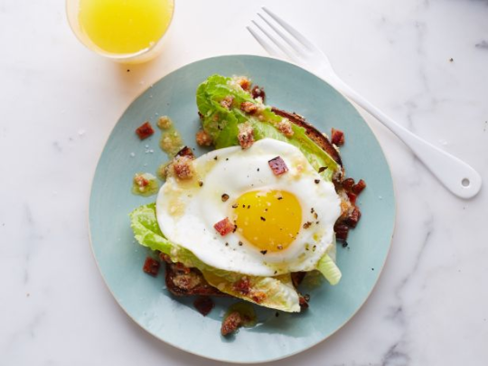 Bacon-and-Egg Breakfast Caesar Salad