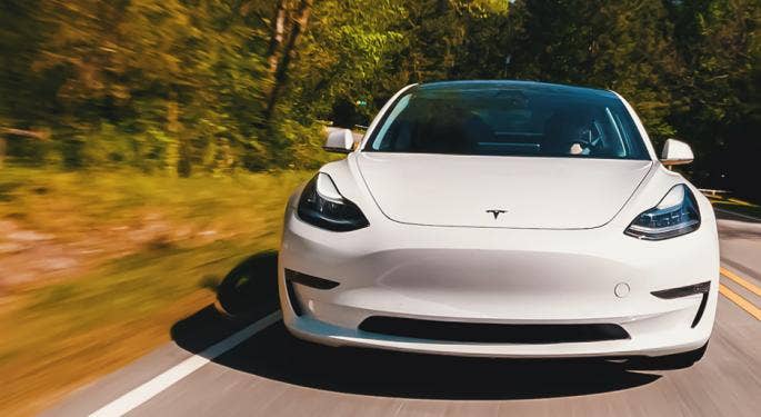 Tesla revela el precio del Model 3 mejorado en China