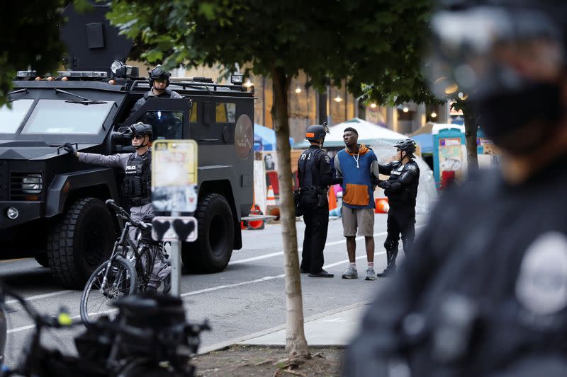 Seattle Police retake the CHOP area in Seattle