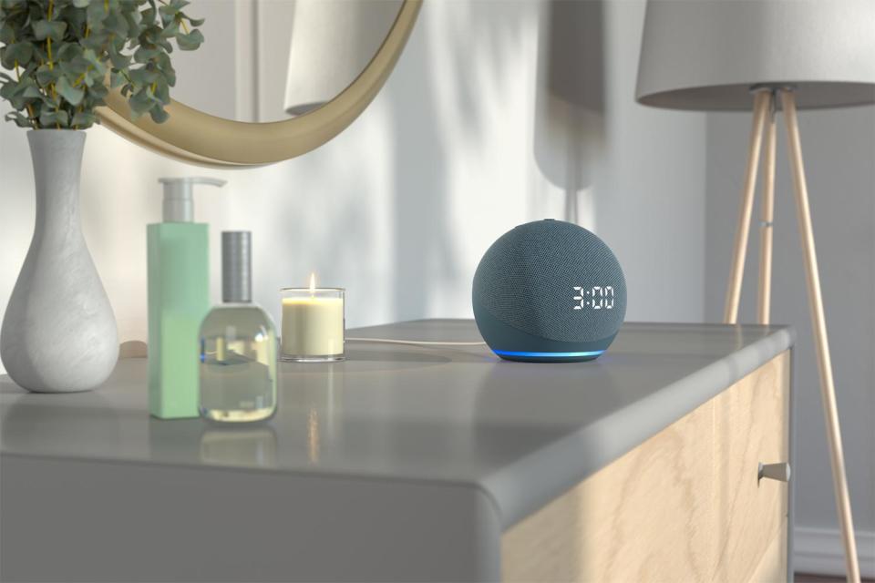 The new Echo Dot with Clock(Amazon)