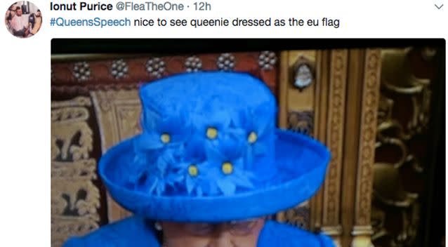 The Queen's blue and yellow hat bore a striking resemblance to the EU flag. Photo: Twitter