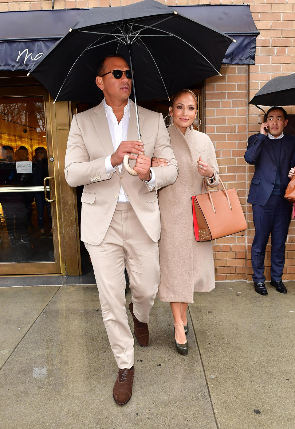 Alex Rodriguez and Jennifer Lopez hopped on the <a href="https://www.huffingtonpost.ca/entry/neutrals-trend-meghan-markle_us_5c6314ace4b0a8731aead00e" target="_blank" rel="noopener noreferrer">neutral train</a> before it exploded. As seen in this photo from 2017, they wear it well.