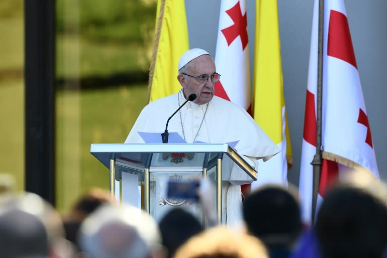 Pope Francis delivers a speech at the Presidential Palace in Tbilisi on September 30, 2016