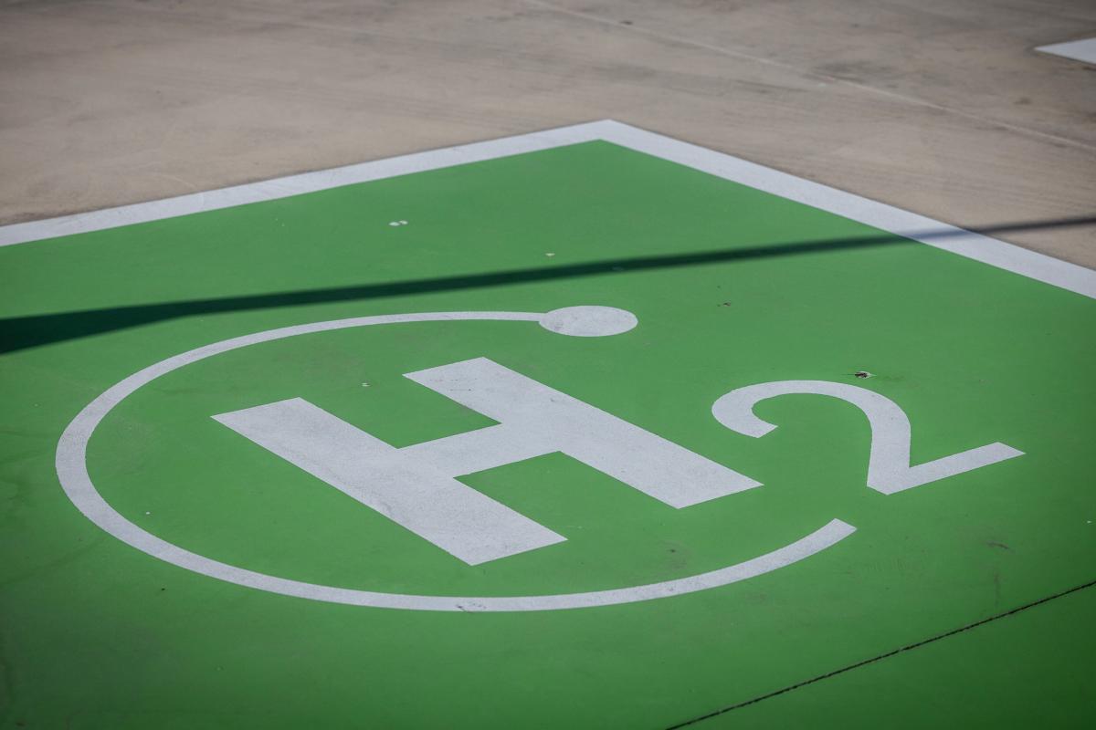 Envision Energy to Develop $1 Billion Green Hydrogen Park in Spain