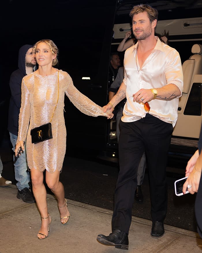 Elsa Pataky y Chris Hemsworth en la after party de la MET Gala