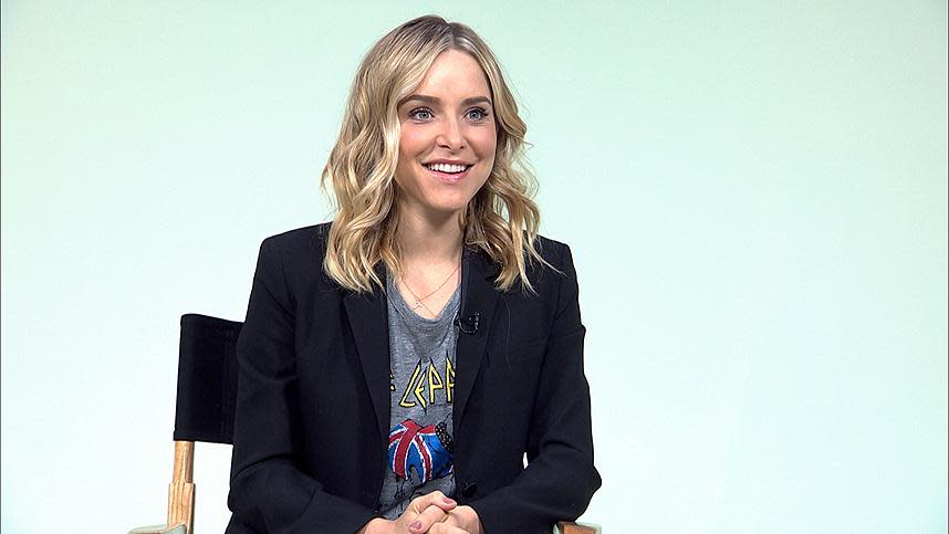Jenny Mollen Reveals C Section Scar In New Photo I Wish Somebody Had