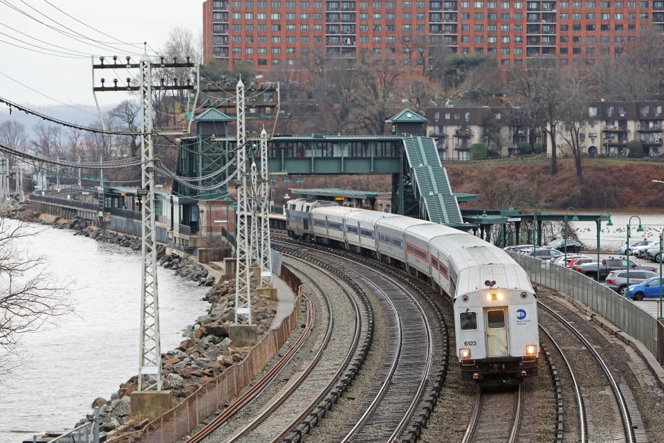 A Metro-North train traveling south on the Hudson line passes the Scarborough station in Briarcliff Manor Dec. 28, 2023.