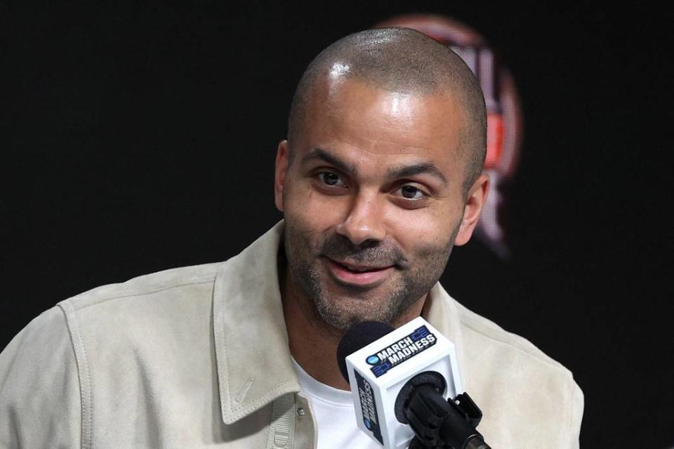 Tony Parker lors de la conférence de presse du Hall of Fame, où il fera son entrée en août prochain, samedi 1er avril, à Houston aux États-Unis. 